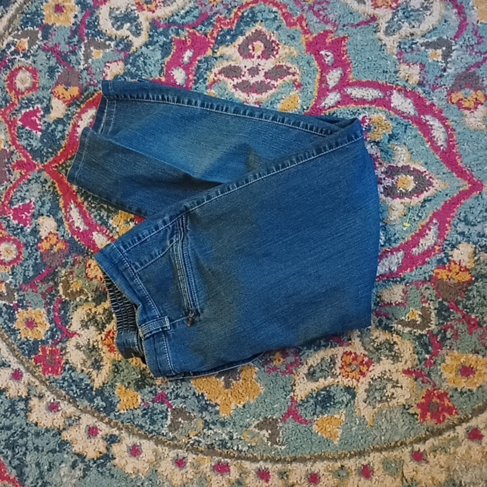Ulla Popken Zipper Pocket Medium Wash Crop Jean 14